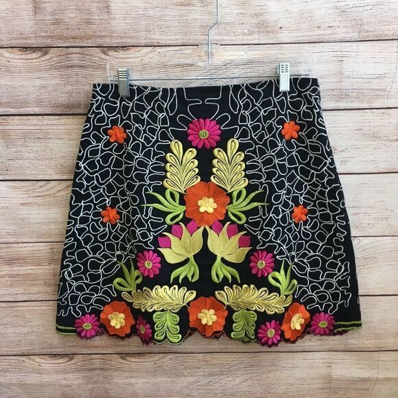 P.S.N.Y. BY SAMAN PETITE EMBROIDERED PENCIL SKIRT - Picture 1 of 7